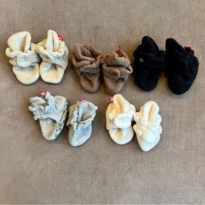 Zutano Stay-on Baby Bootie Bundle: 5 Pairs | 0-3M
